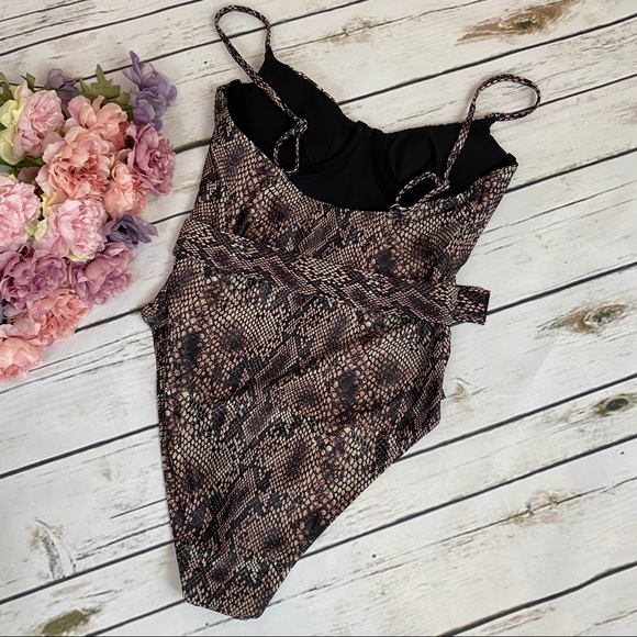 Sexy Belted Snakeskin Push Up Swimsuit - Picture 9 of 12